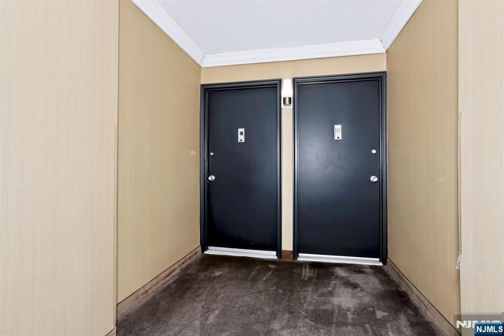2100 Linwood Avenue 15A - Photo 2