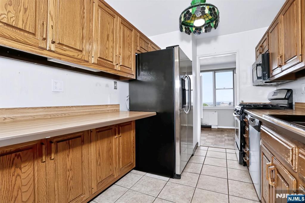 2100 Linwood Avenue 15A - Photo 4