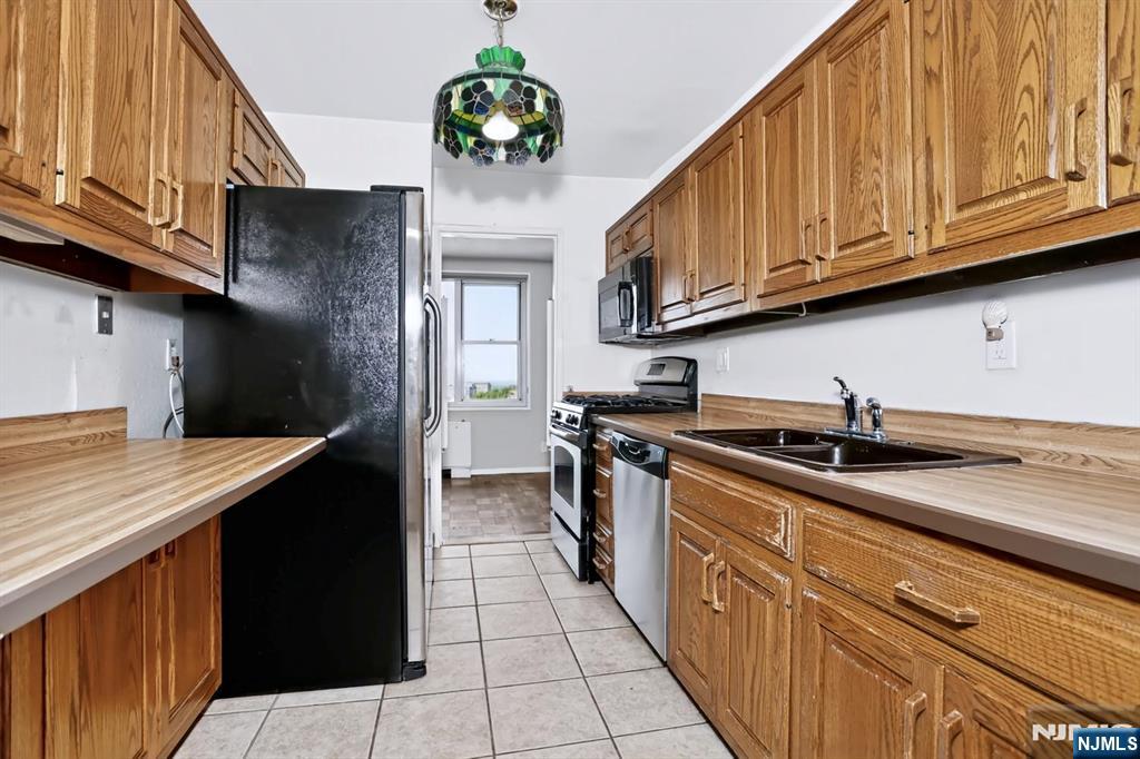 2100 Linwood Avenue 15A - Photo 5