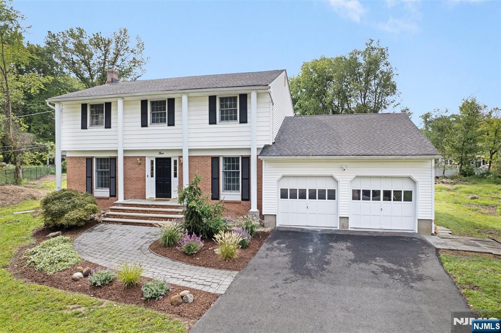 10 Cedar Lane - Photo 1