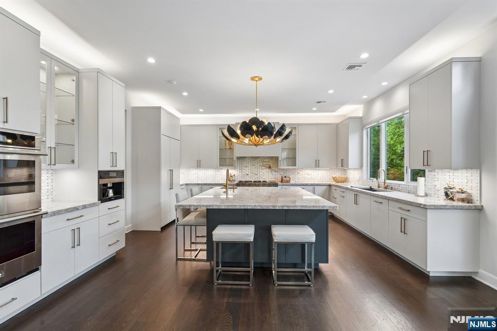 29 Roslyn Avenue — photo 14