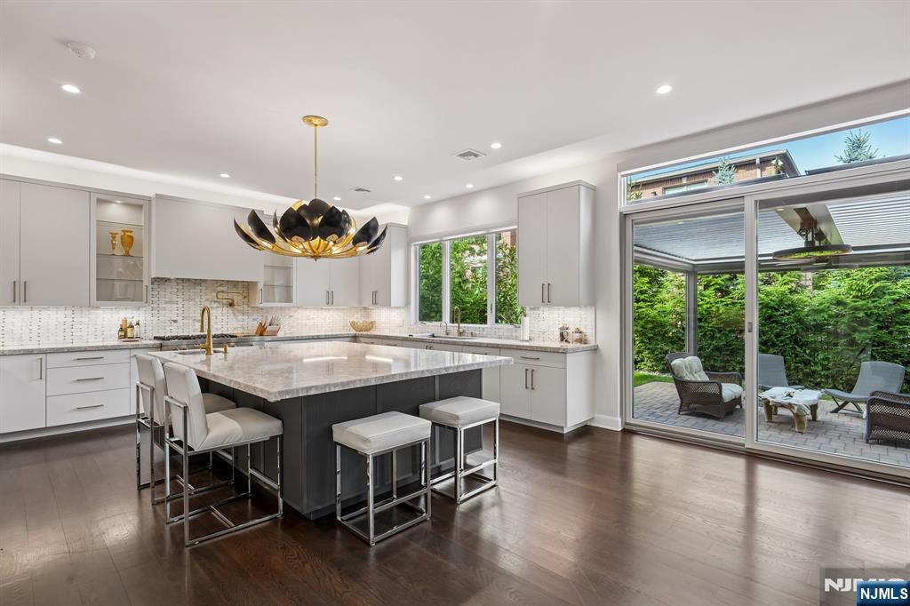 29 Roslyn Avenue — photo 17