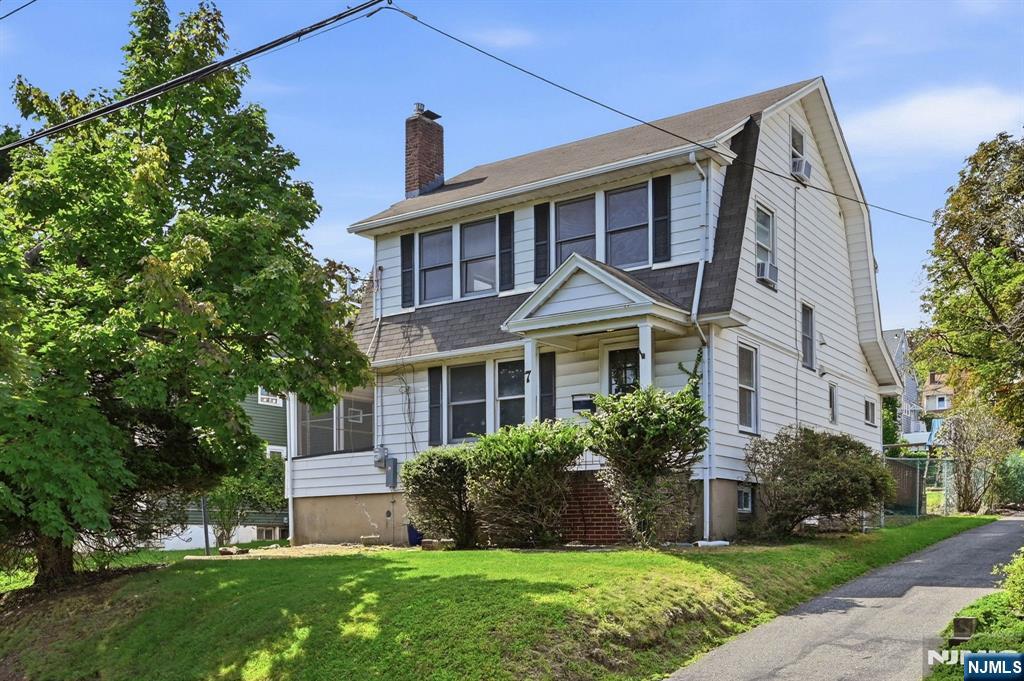 Photo 1 of Single family home for sale at 7 Harvard Ter, West Orange, NJ 07052 | MLS# 26034119 | Listing updated on 2026-09-15