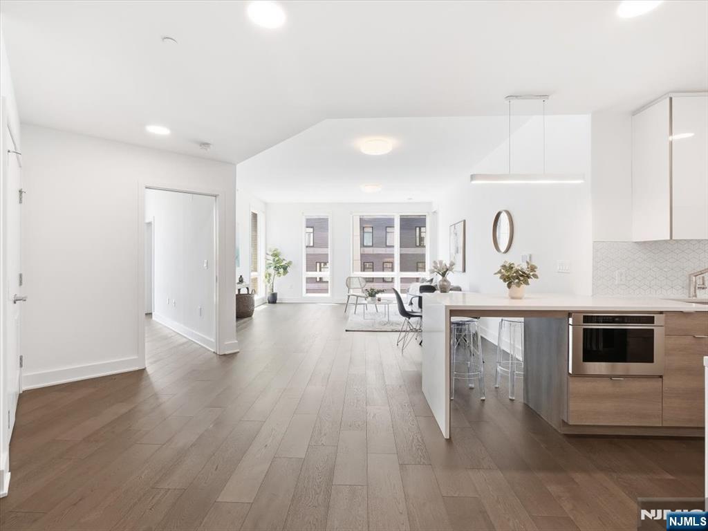 380 Newark Avenue 406 - Photo 2