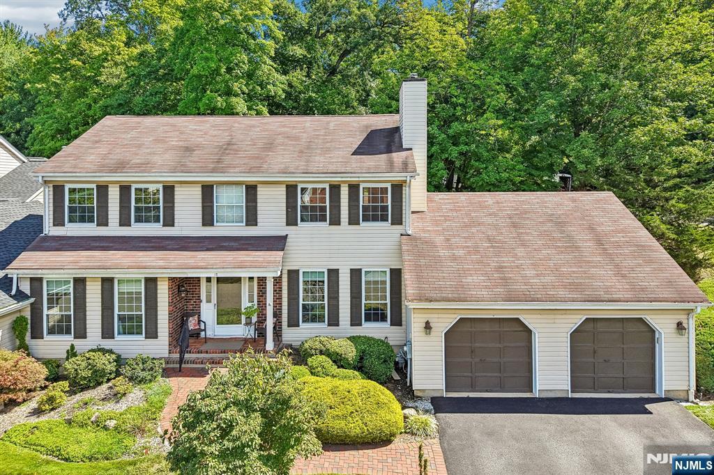 Townhouse for sale at 12 Clearwater Dr, Wayne, NJ 07470 | MLS# 26034122