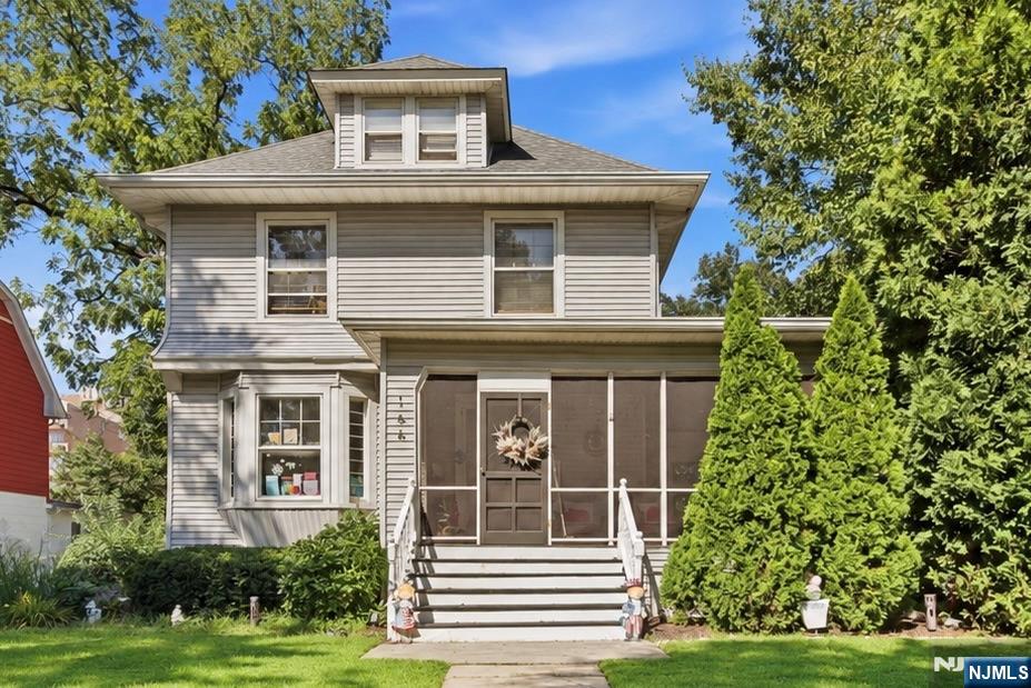Single family home for sale at 166 Bergen Ave, Ridgefield Park, NJ 07660 | MLS# 26034139