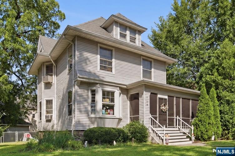 Photo 2 of Single family home for sale at 166 Bergen Ave, Ridgefield Park, NJ 07660 | MLS# 26034139 | Listing updated on 2026-09-19