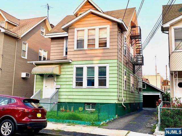 184 Highland Avenue 3 - Photo 1