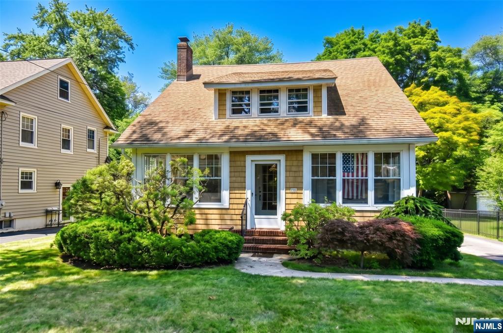 Single family home for sale at 140 Harding Rd, Glen Rock, NJ 07452 | MLS# 26034149