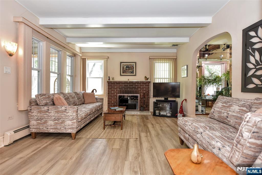 Photo 4 of Single family home for sale at 140 Harding Rd, Glen Rock, NJ 07452 | MLS# 26034149 | Listing updated on 2026-09-17