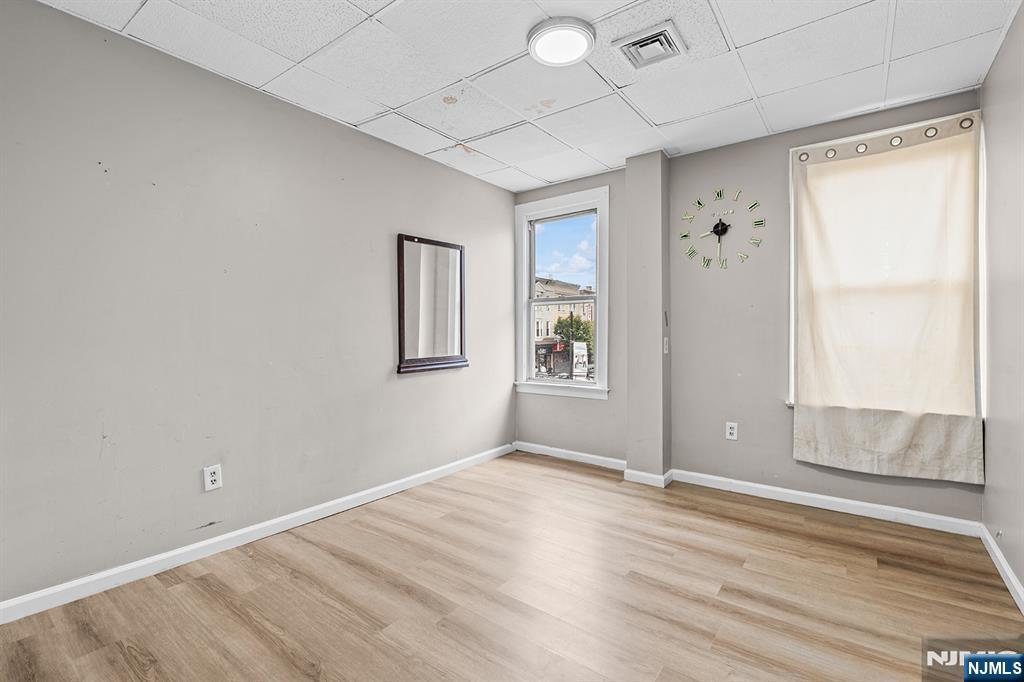 200 Ferry Street — photo 15