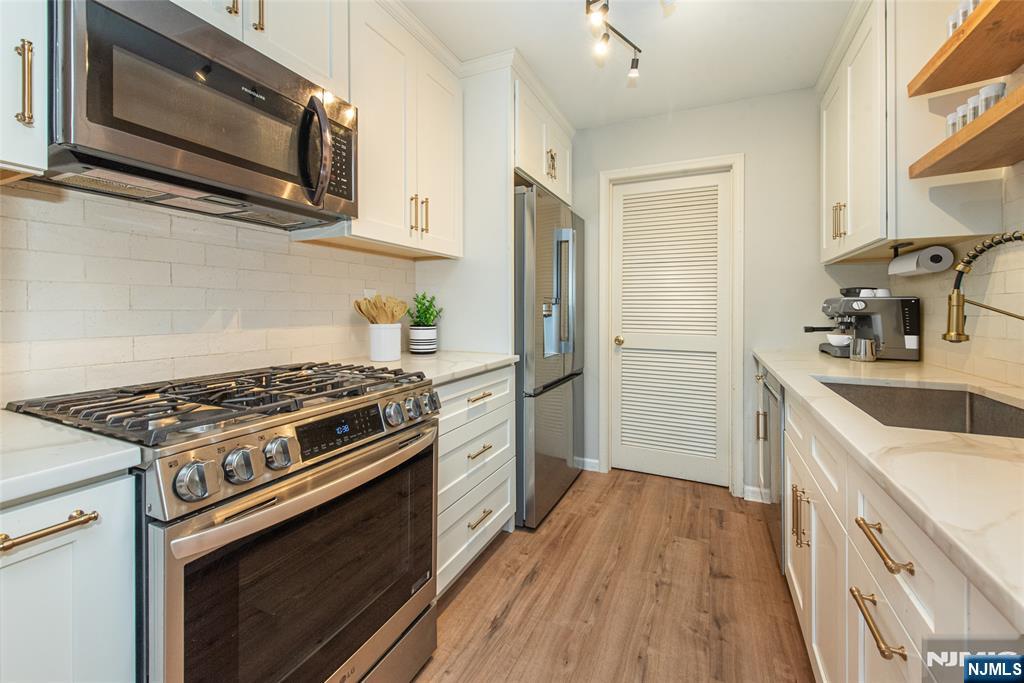Photo 3 of Townhouse for sale at 234 Vista Dr #134, Hanover Township, NJ 07927 | MLS# 26034157 | Listing updated on 2026-09-16