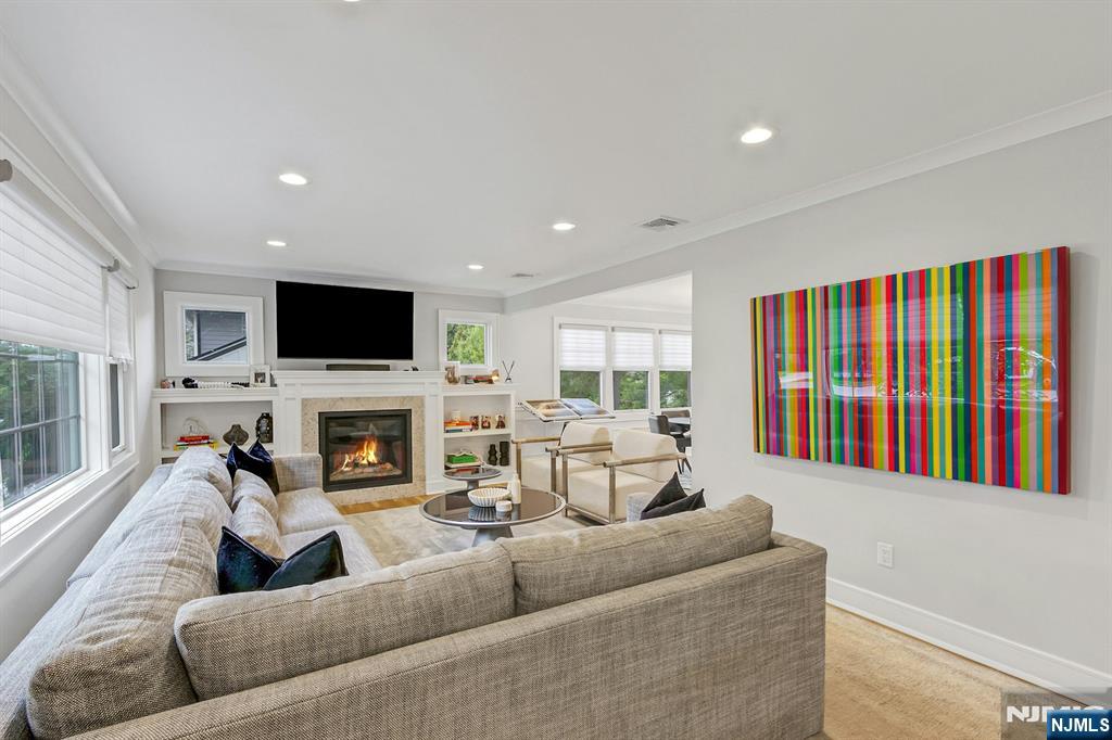 547 Ruckman Road - Photo 2