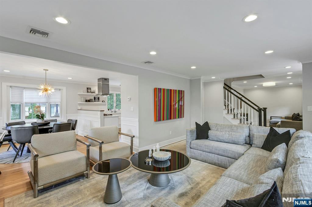 547 Ruckman Road - Photo 4