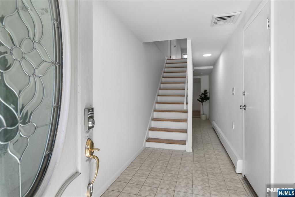 75 Liberty Place - Photo 3