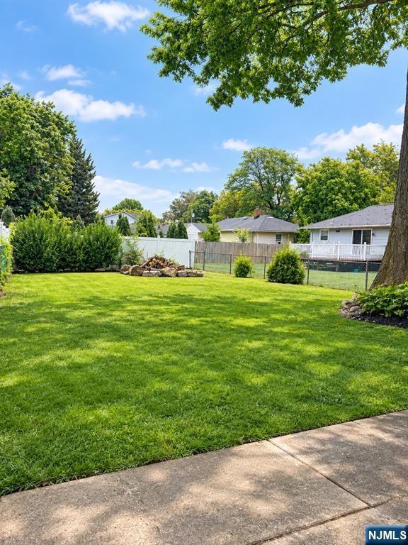 2614 Stiles Street - Photo 4