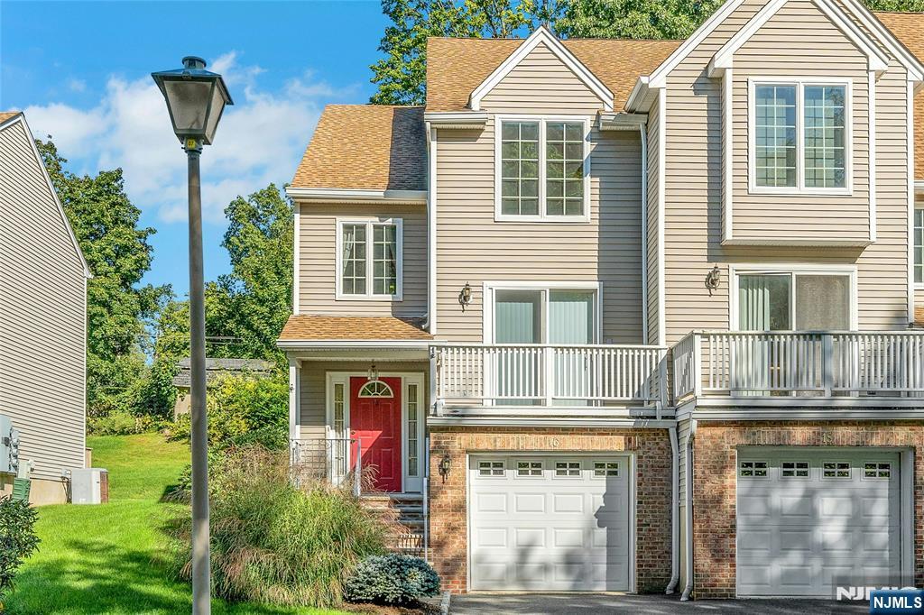 16 Joanne Drive 2A - Photo 1