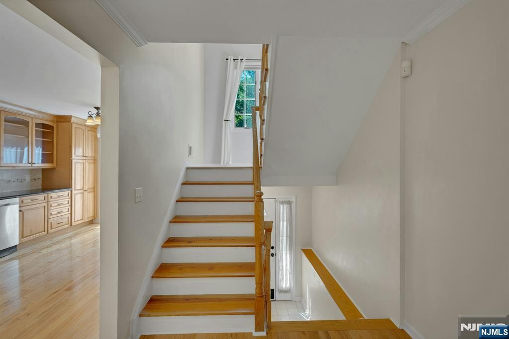 16 Joanne Drive 2A - Photo 2