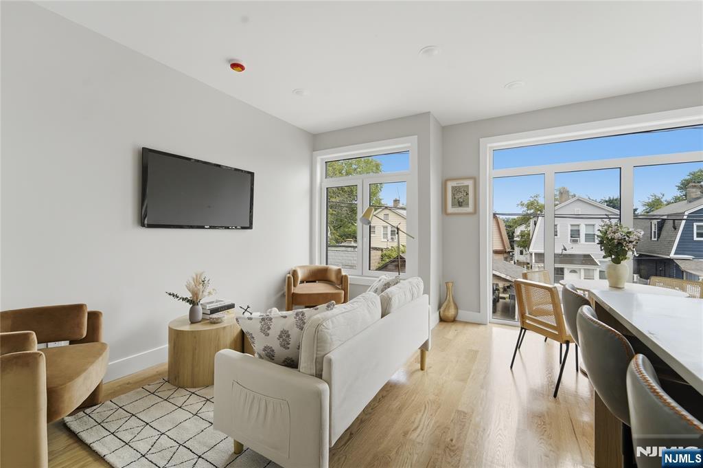 77 Brookside Avenue - Photo 4
