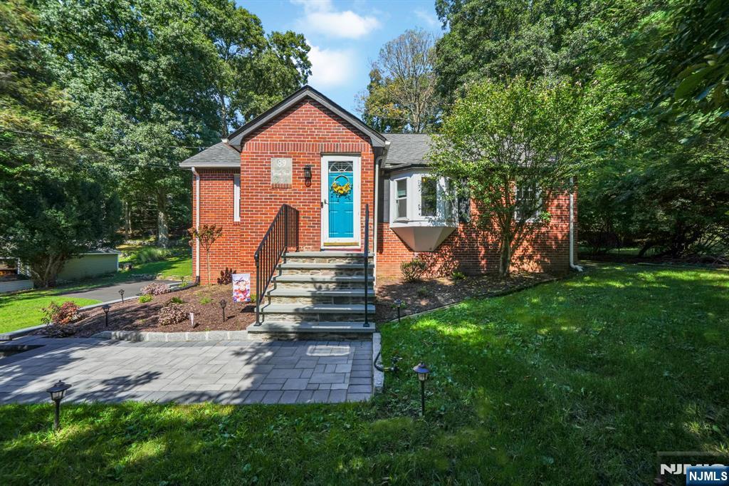 Photo 1 of Land for sale at 89 Grove St, Oakland, NJ 07436 | MLS# 26034235 | Listing updated on 2026-09-19