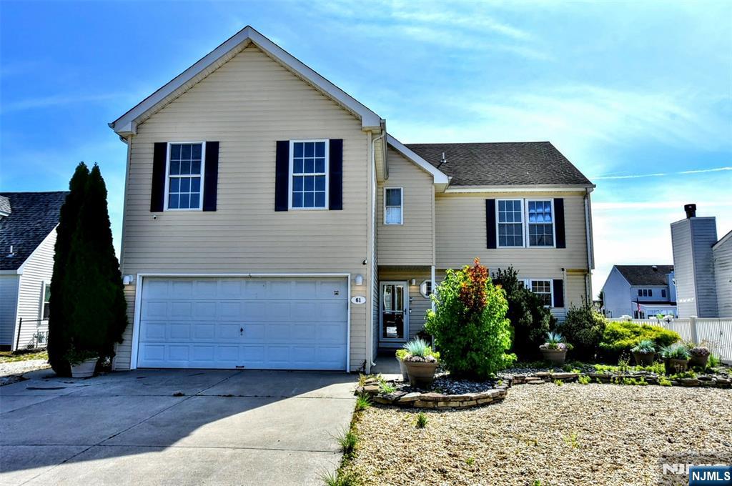 61 Ocean Gate Avenue - Photo 1