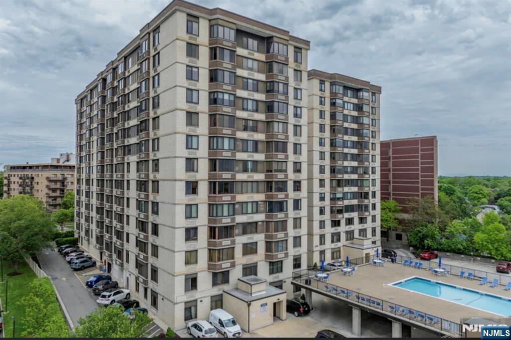 Photo 2 of Condo for sale at 326 Prospect Ave #11G, Hackensack, NJ 07601 | MLS# 26034260 | Listing updated on 2026-09-11