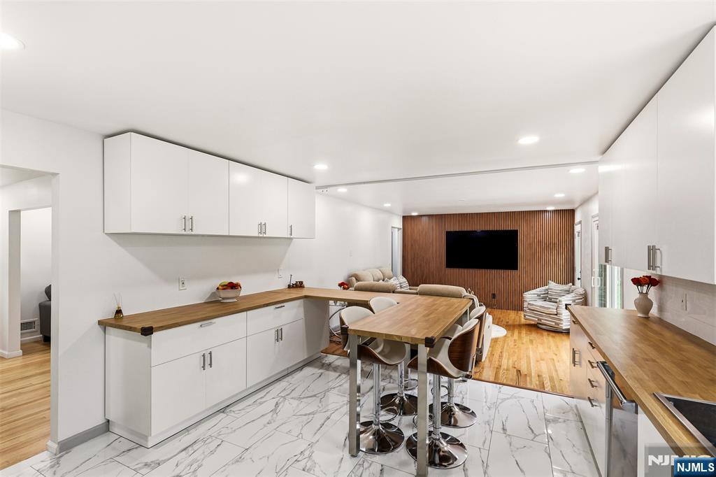 628 Lamanna Drive - Photo 5