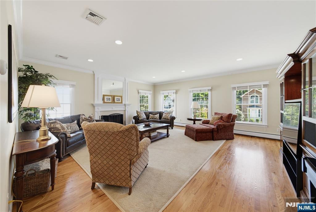 Photo 3 of Single family home for sale at 52 Robinhood Ave, Closter, NJ 07624 | MLS# 26034276 | Listing updated on 2026-09-15