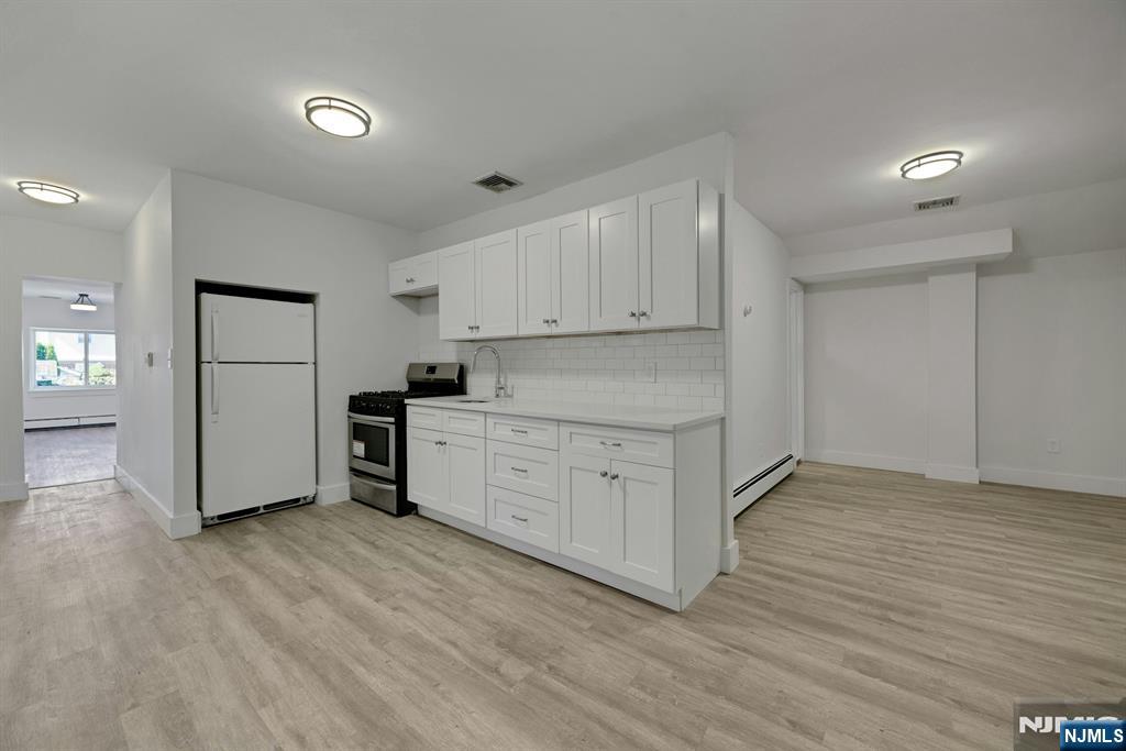 2413 Hammett Avenue — photo 27