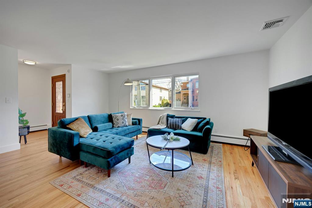 2413 Hammett Avenue — photo 39