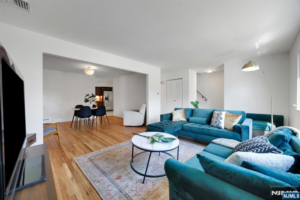 2413 Hammett Avenue — photo 40