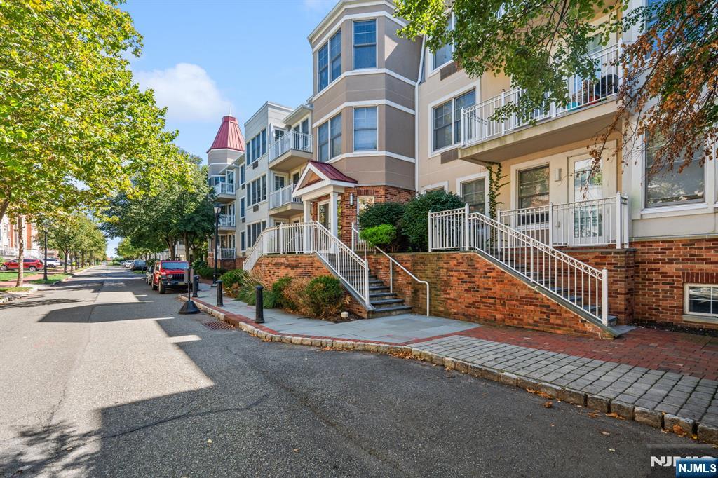 Condo for sale at 40 Constitution Way #5107, Jersey City, NJ 07305 | MLS# 26034293
