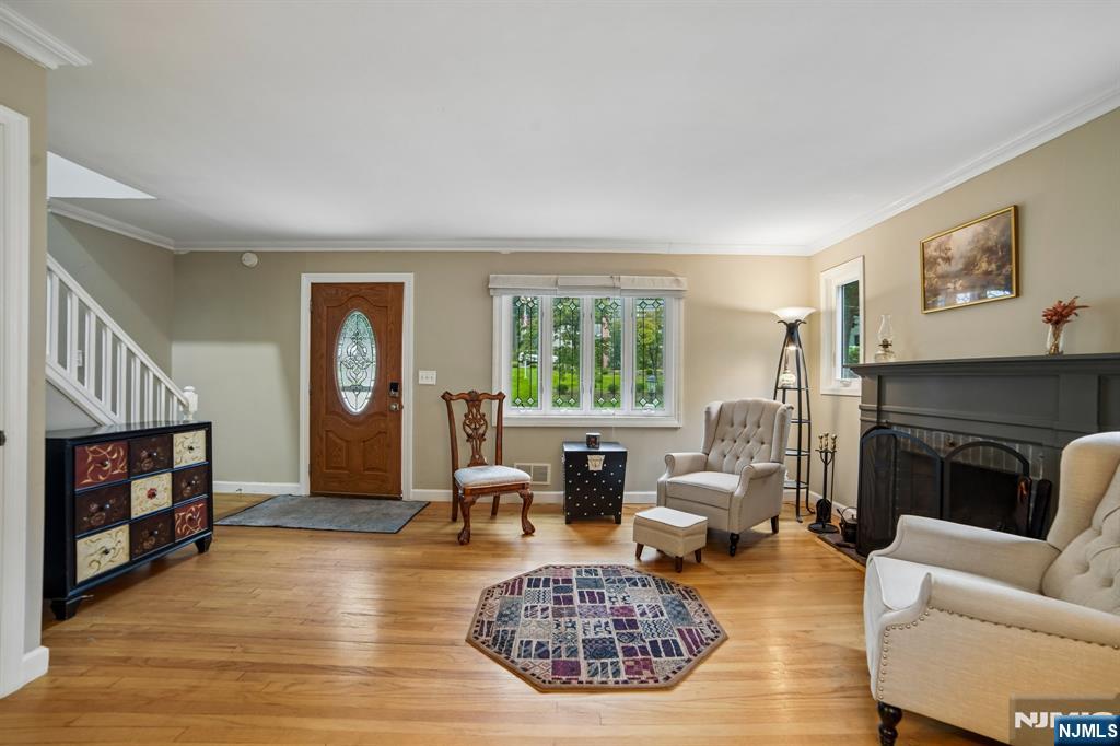 Photo 3 of Single family home for sale at 41 Forest Ter, Wayne, NJ 07470 | MLS# 26034309 | Listing updated on 2026-09-12
