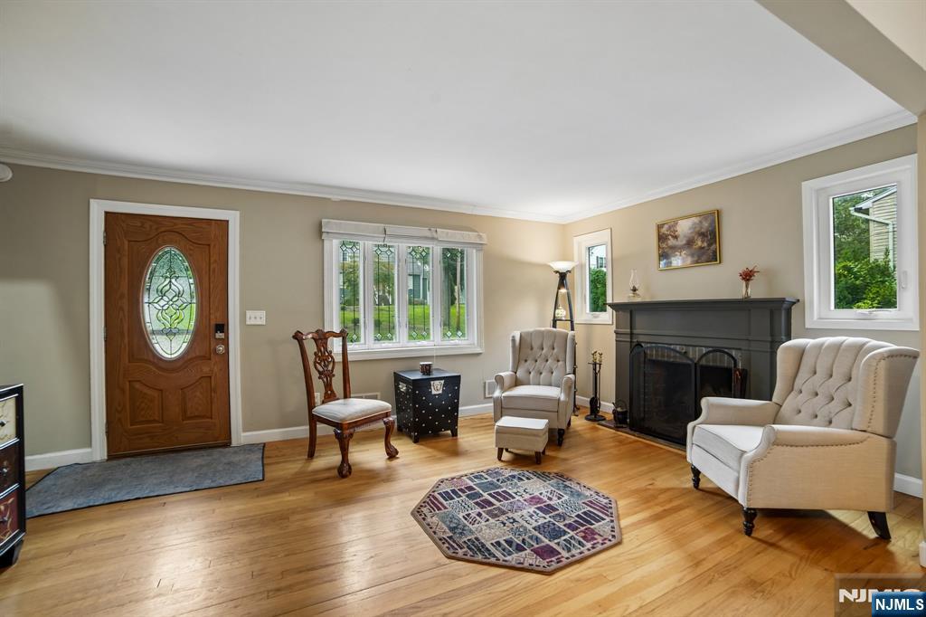 Photo 4 of Single family home for sale at 41 Forest Ter, Wayne, NJ 07470 | MLS# 26034309 | Listing updated on 2026-09-12
