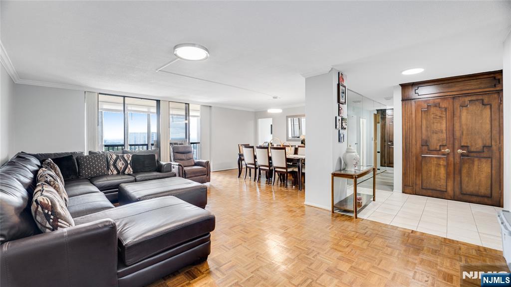 200 Winston Drive 1502 - Photo 4