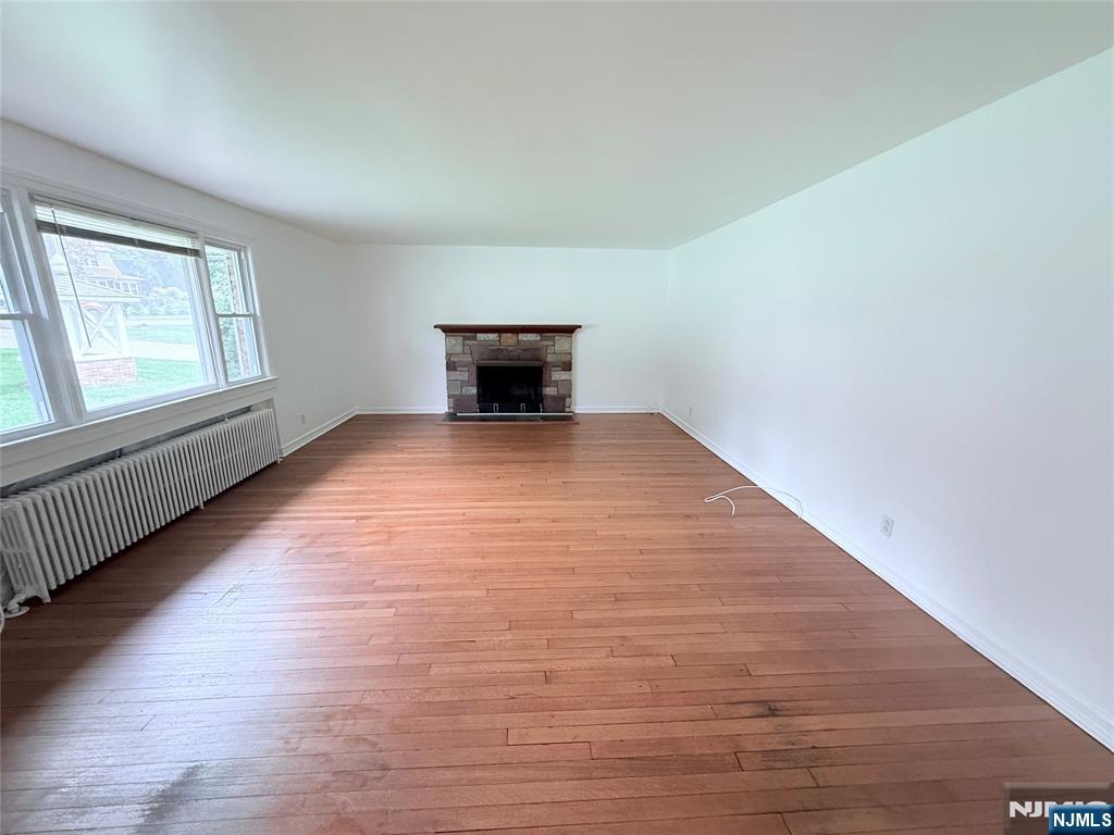164 Grand Avenue - Photo 2