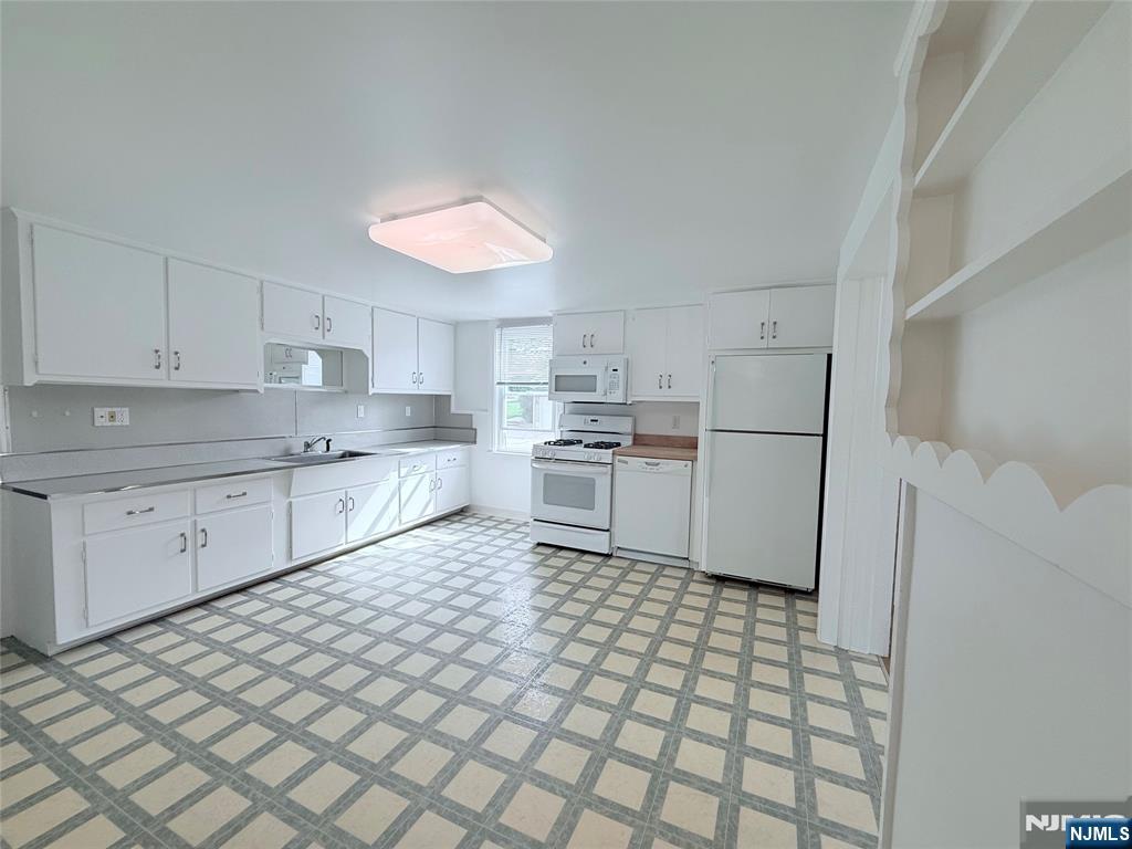 164 Grand Avenue - Photo 5