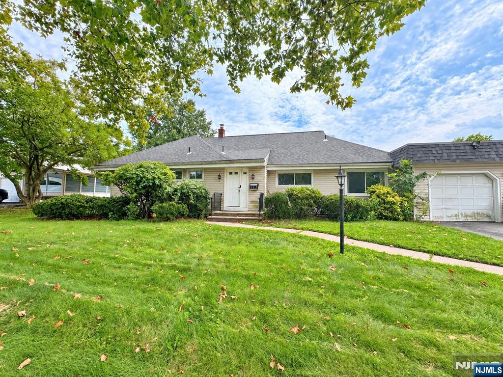 Photo 1 of Land for sale at 377 Hoffman Ave, New Milford, NJ 07646 | MLS# 26034367 | Listing updated on 2026-09-18