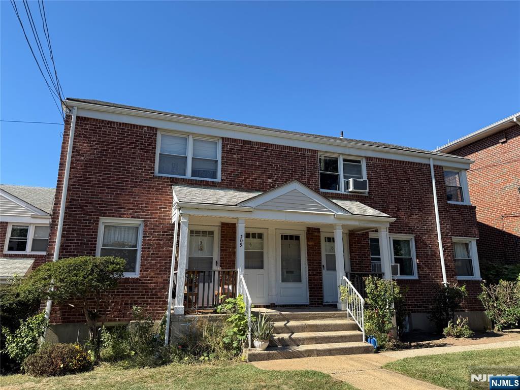 309 Hillside Avenue 2 - Photo 2