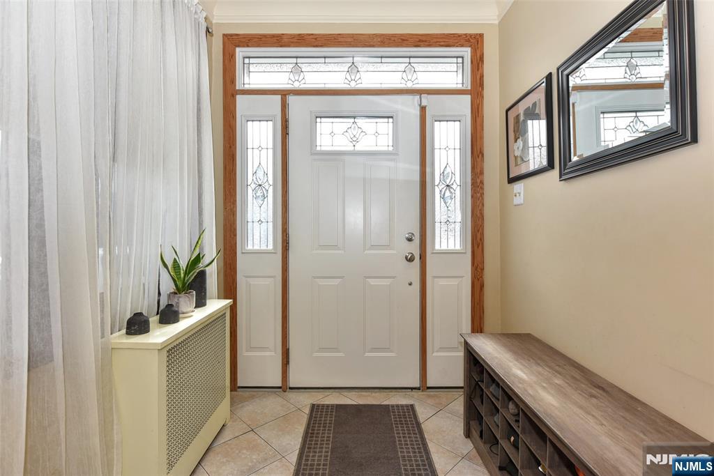 519 Saint Pauls Avenue - Photo 5