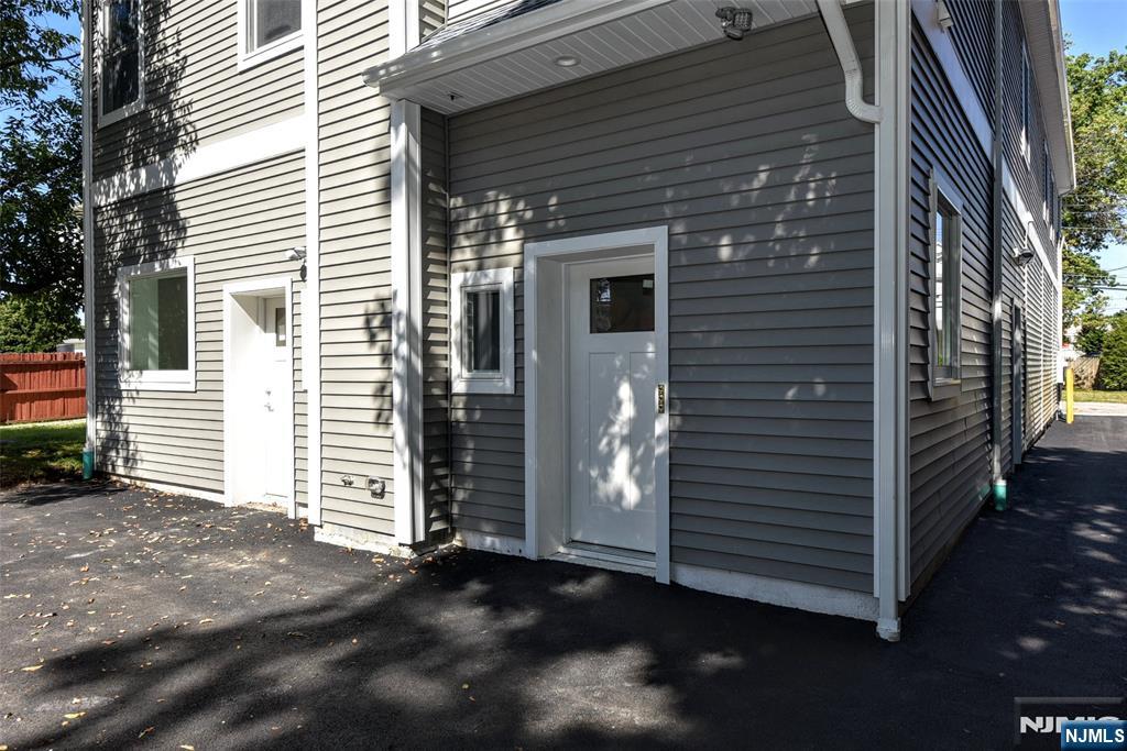 7 Bergen Street 203 - Photo 2