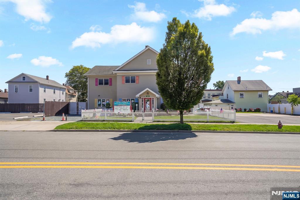 188 Washington Avenue - Photo 3