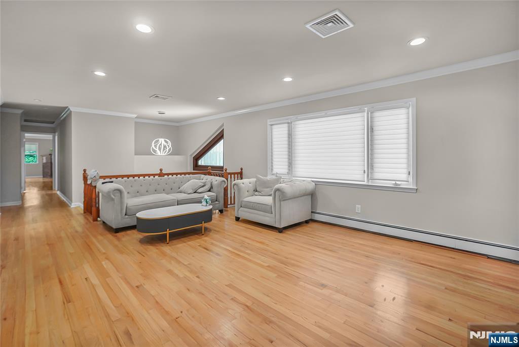 Photo 3 of Single family home for sale at 318 Briarcliff Ln, Paramus, NJ 07652 | MLS# 26034430 | Listing updated on 2026-10-05