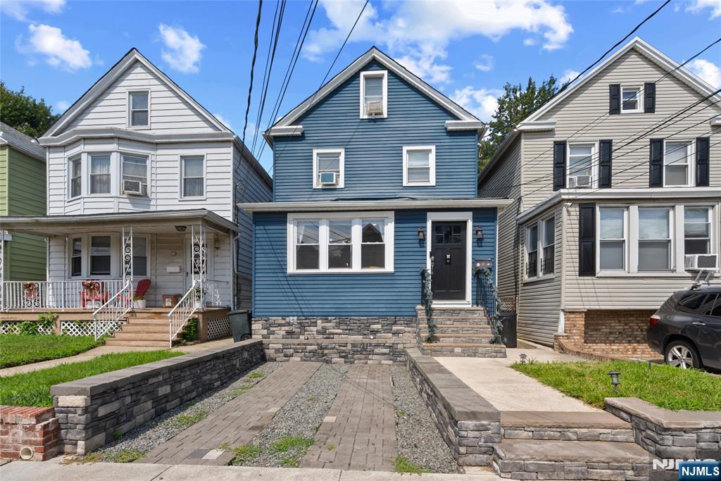 93 27th Street