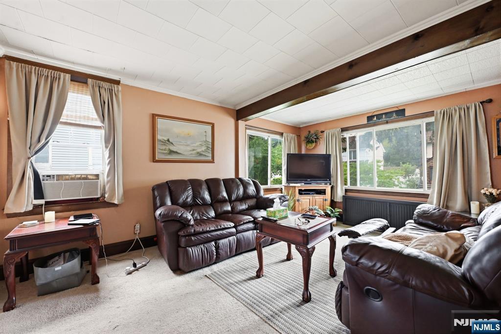 Photo 3 of Single family home for sale at 809 Elm Ave, Ridgefield, NJ 07657 | MLS# 26034434 | Listing updated on 2026-09-16