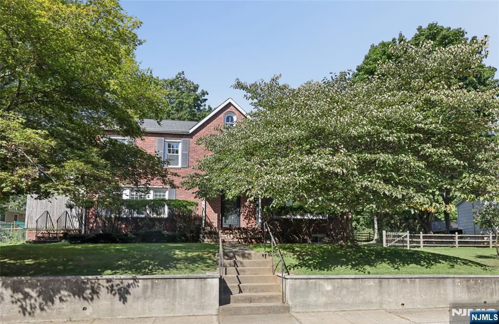 166 Crescent Avenue - Photo 1