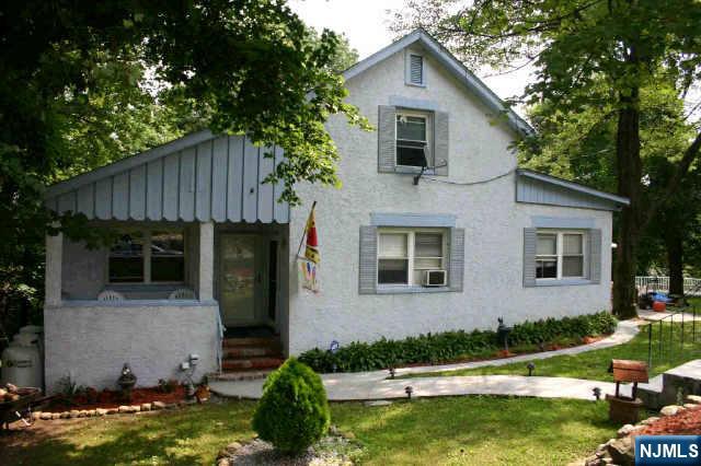 9 Cedarbrook Road - Photo 2