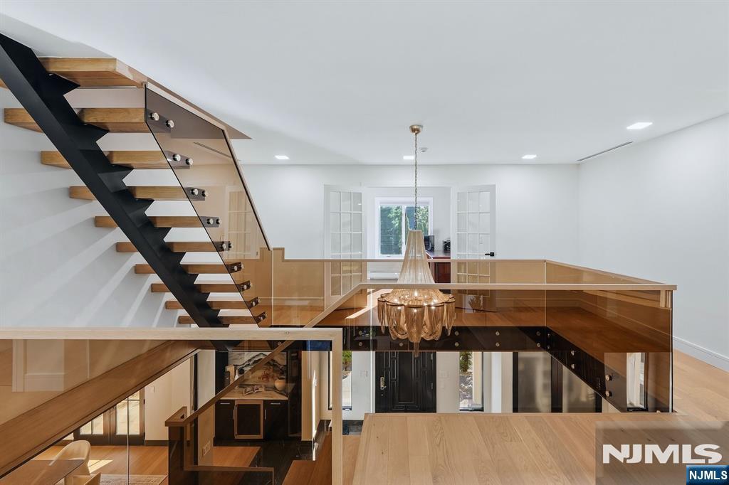471 Homans Avenue — photo 33