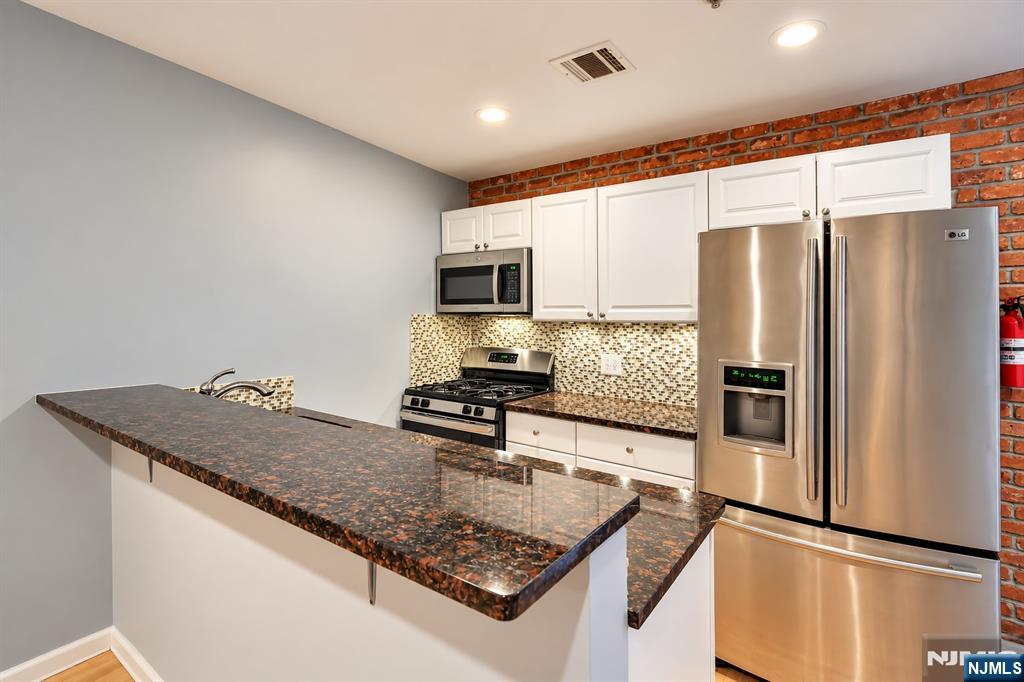416 63rd Street 1C