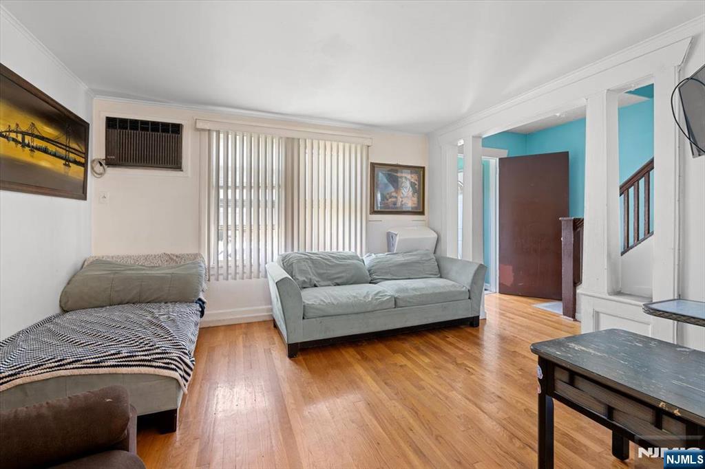 322 Kaplan Avenue - Photo 4